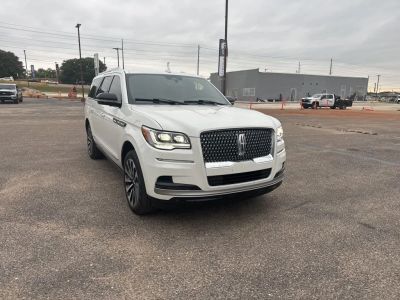 2024 Lincoln Navigator - Photo 2
