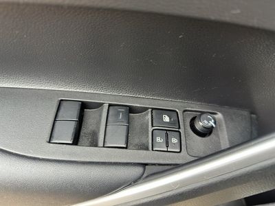 2023 Toyota Corolla Cross - Photo 21