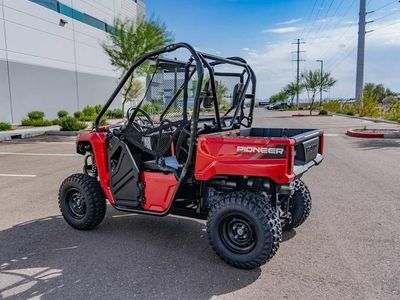 2026 Honda Pioneer 520 - Photo 5