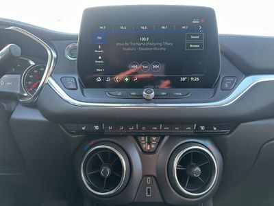 2025 Chevrolet Blazer - Photo 11