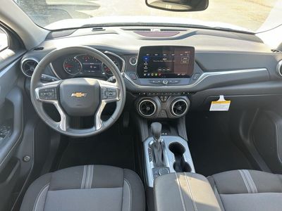 2025 Chevrolet Blazer - Photo 23
