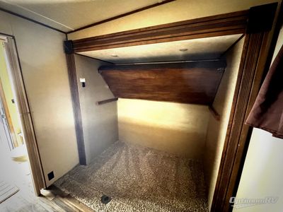 2016 Coachmen Chaparral - Photo 10