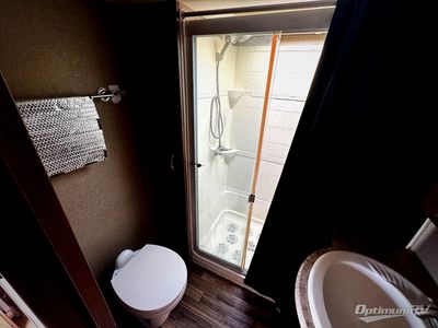 2016 Coachmen Chaparral - Photo 15