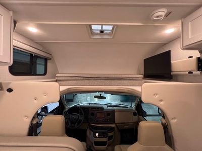 2026 Thor Motor Coach CHATEAU - Photo 4