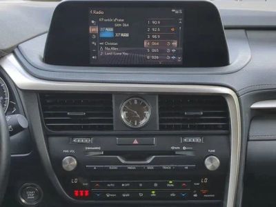 2022 Lexus RX — photo 18 view