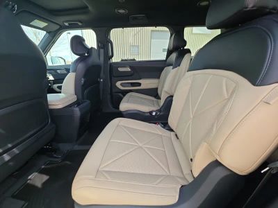 2027 Kia Telluride Hybrid - Photo 18