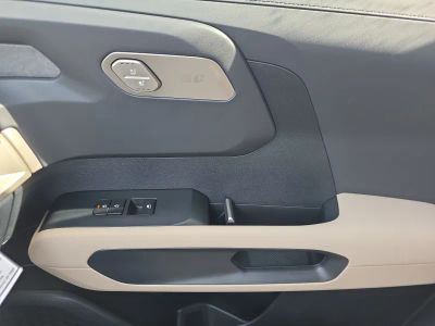 2027 Kia Telluride Hybrid - Photo 21