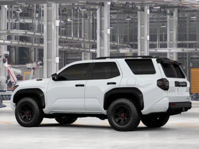 2026 Toyota 4Runner i-FORCE MAX - Photo 7
