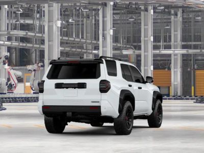 2026 Toyota 4Runner i-FORCE MAX - Photo 11
