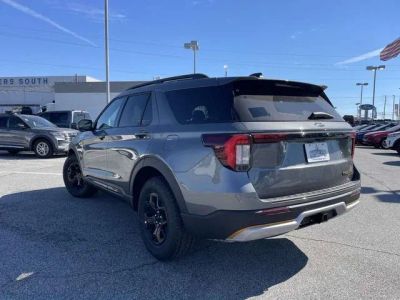 2026 Ford Explorer — photo 25 view