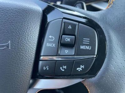 2026 Ford Explorer — photo 12 view