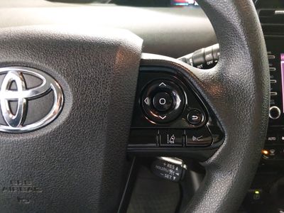 2022 Toyota Prius - Photo 10