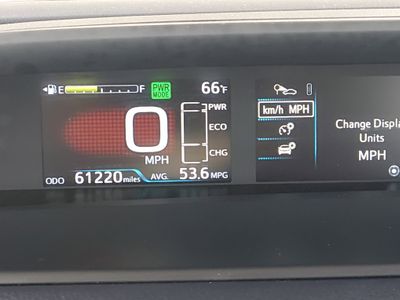 2022 Toyota Prius - Photo 22
