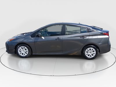 2022 Toyota Prius - Photo 4
