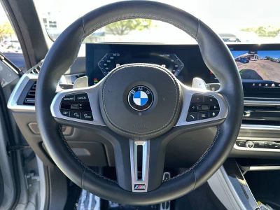 2025 BMW X5 — photo 11 view