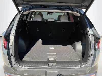 2026 Hyundai TUCSON — photo 12 view