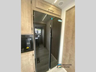 2025 Keystone RV Springdale - Photo 11