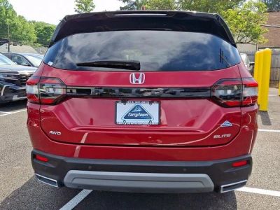 2023 Honda Pilot — detail view