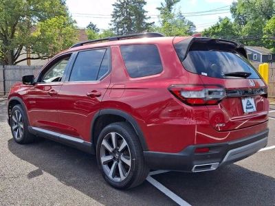 2023 Honda Pilot — interior view