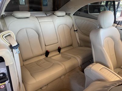 2007 Mercedes-Benz CLK550 - Photo 12