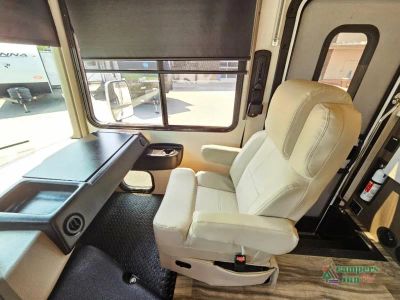 2022 Forest River RV Georgetown 7 Series — photo 33 view