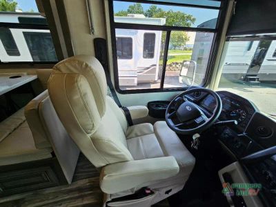 2022 Forest River RV Georgetown 7 Series — photo 30 view