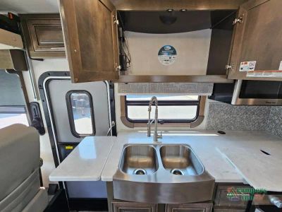 2022 Forest River RV Georgetown 7 Series — photo 43 view