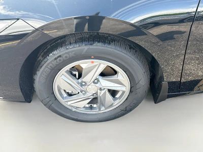 2026 Hyundai ELANTRA — photo 23 view