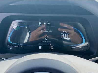 2026 Hyundai ELANTRA — photo 9 view