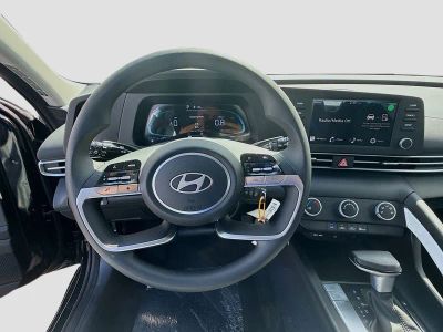 2026 Hyundai ELANTRA — photo 8 view