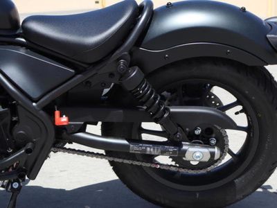 2025 Honda Rebel 500 - Photo 12