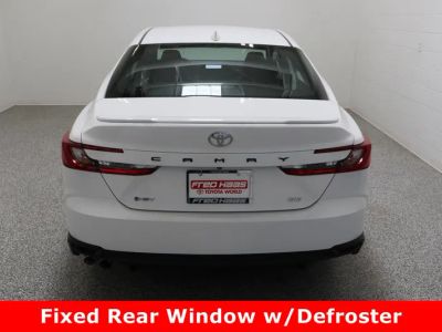 2025 Toyota Camry FWD - Photo 8