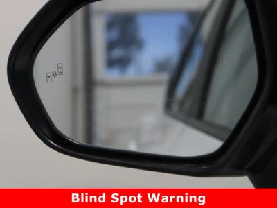 2025 Toyota Camry FWD - Photo 22