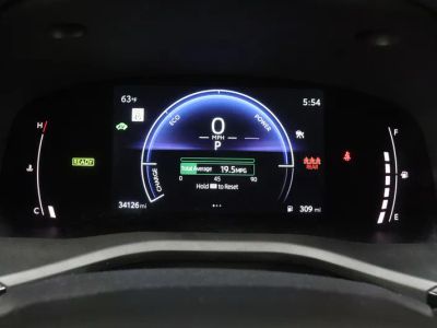 2025 Toyota Camry FWD - Photo 39