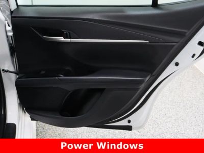 2025 Toyota Camry FWD - Photo 33