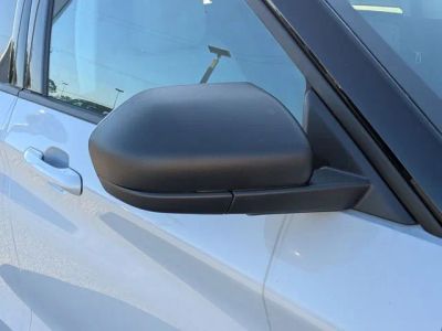 2026 Ford Explorer — photo 10 view