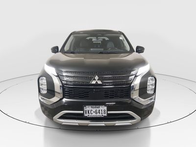 2024 Mitsubishi Outlander - Photo 2