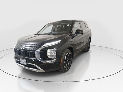 2024 Mitsubishi Outlander - Photo 3