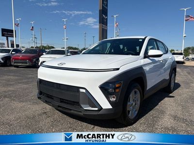 2026 Hyundai Kona Q1402F45 — front three-quarter view