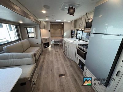 2026 Coachmen RV Catalina Legacy Edition - Photo 12