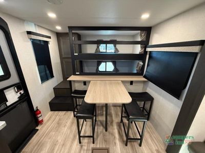 2026 Venture RV Campbound Platinum - Photo 11
