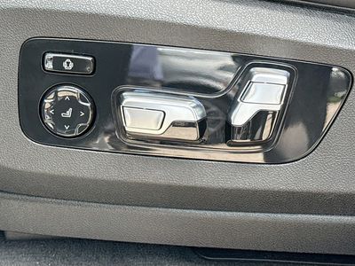 2023 BMW X7 - Photo 26
