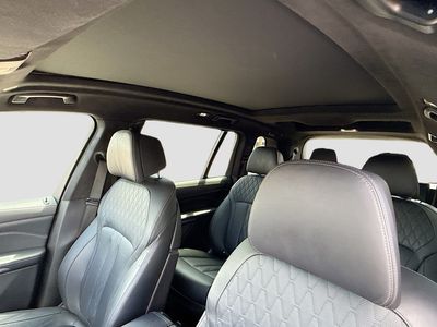 2023 BMW X7 - Photo 28