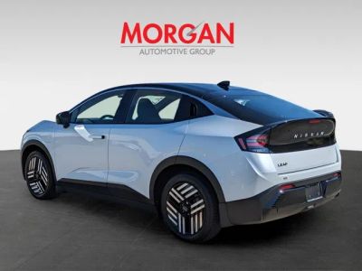 2026 Nissan Leaf — photo 8 view