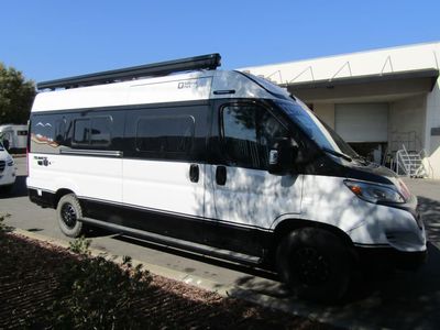 2026 Winnebago TRAVATO - Photo 1