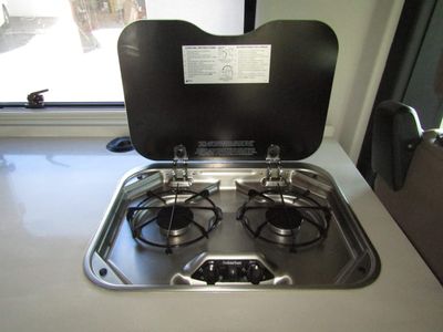 2026 Winnebago TRAVATO - Photo 10