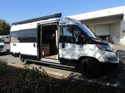 2026 Winnebago TRAVATO - Photo 18