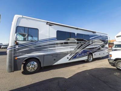 2026 Fleetwood BOUNDER — photo 27 view