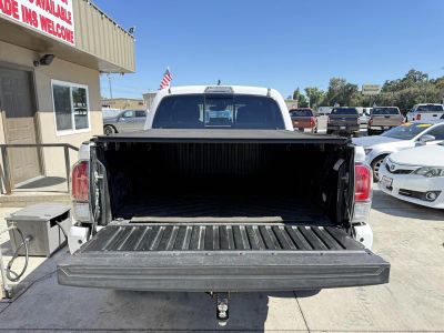 2018 Toyota Tacoma Double Cab — detail view