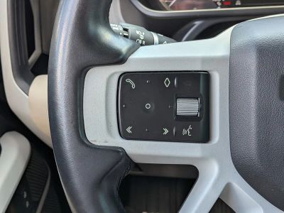2023 Land Rover Defender — photo 24 view